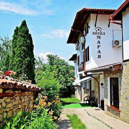 Family Hotel Maraya Arbanasi Bagian luar foto